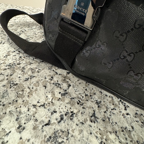 GUCCI IMPRIME MESSENGER BAG PVC - Picture 6 of 15